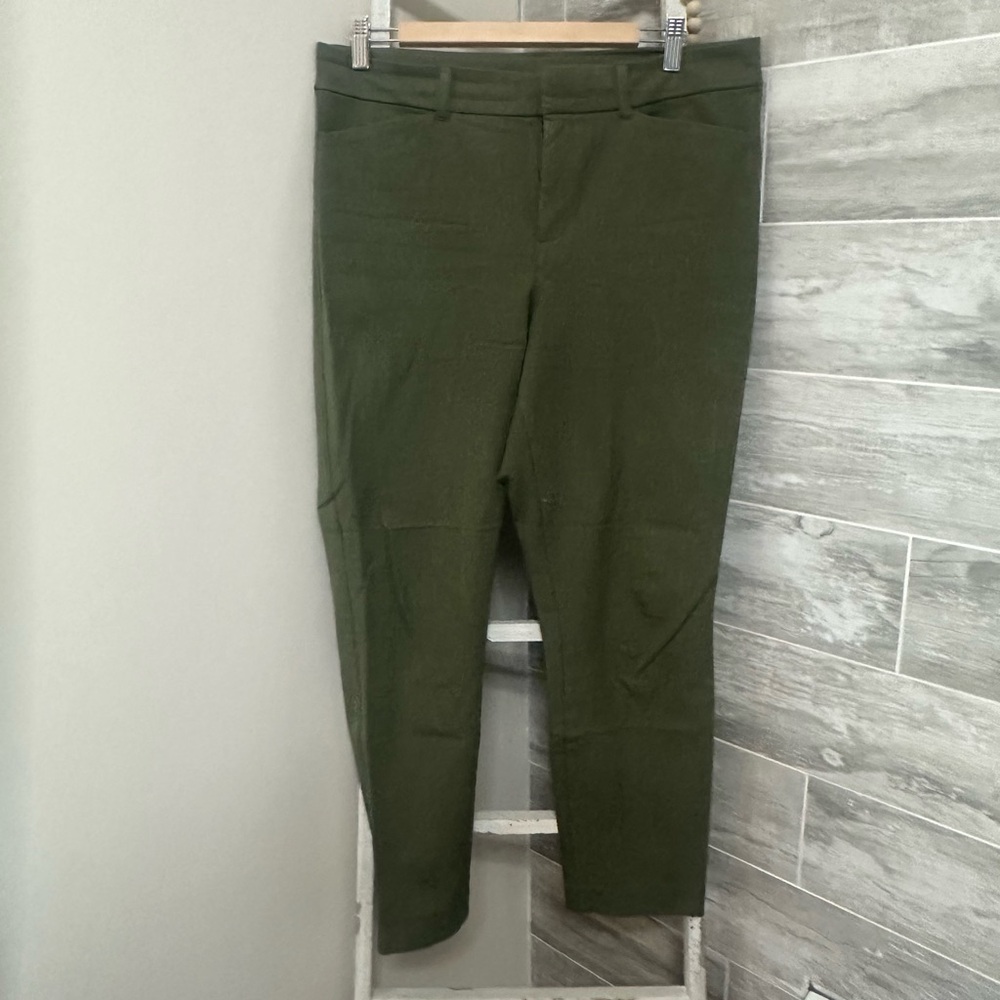 Old Navy High Waist Pixie Pants